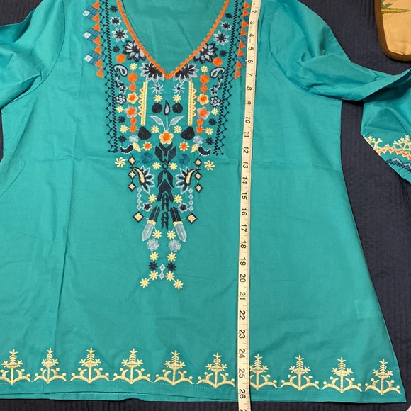 NEW Vyshyvanka Floral Embroidery Blouse,  XL - Picture 3 of 6